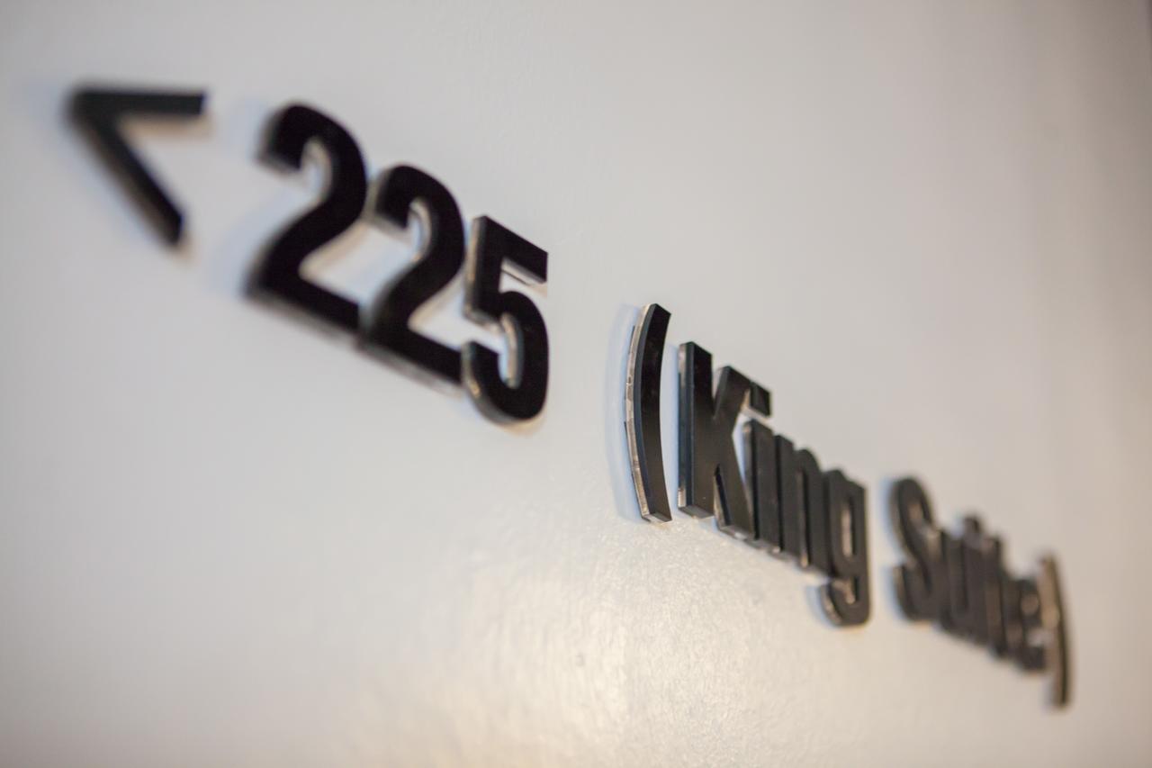 Bzz Hotel Skudai Ngoại thất bức ảnh
