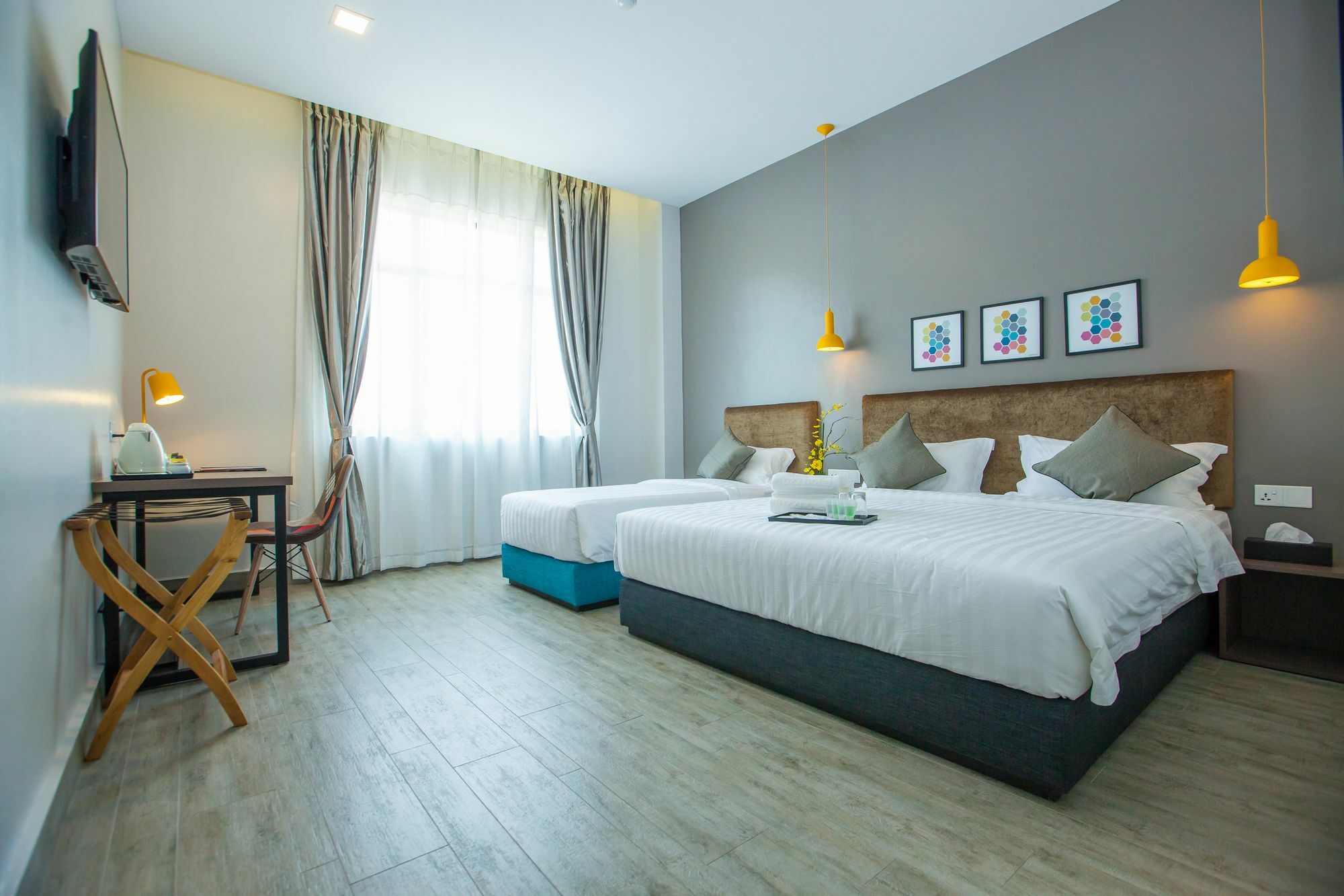 Bzz Hotel Skudai Ngoại thất bức ảnh
